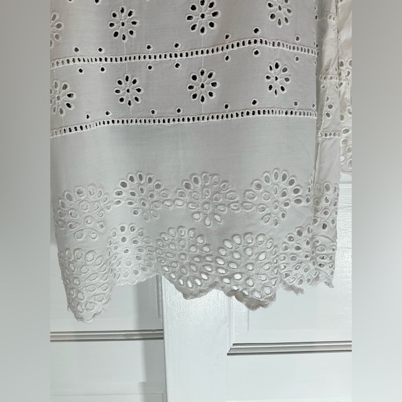 PART TWO ROMANCE BLOUSE - Picture 5 of 13